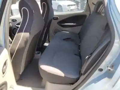 Veículo de Sucata renault zoe bose 58 cv / 43 kw do ano 2001 alimentado 