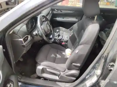 Здавання транспортного засобу mazda cx-5 center-line 2wd року 2001 потужний sh18