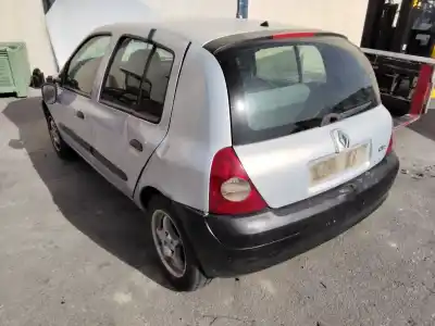 Здавання транспортного засобу renault clio ii fase ii (b/cb0) base authentique 65 cv / 48 kw року 2001 потужний 
