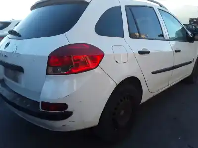 Veículo de Sucata renault clio iii rip curl do ano 2001 alimentado k9k766 Veículo de Sucata renault clio iii rip curl do ano 2001 alimentado k9k766