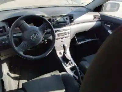 Scrapping Vehicle toyota corolla (e12) 2.0 d-4d linea luna berlina of the year 2001 powered 