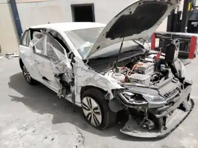 Veículo de Sucata volkswagen golf vii (5g1, bq1, be1, be2) e-golf do ano 2001 alimentado 0