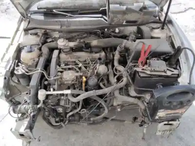 Sloopvoertuig seat leon (1m1) signo van het jaar 2001 aangedreven alh