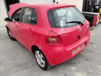 Здавання транспортного засобу toyota yaris (ksp9/scp9/nlp9) básico року 2001 потужний 