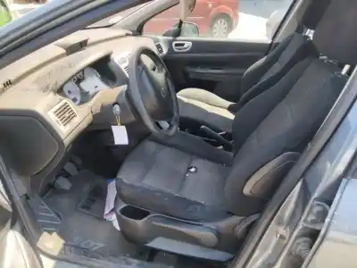 Scrapping Vehicle peugeot 307 break/sw (s2) sw pack 136 cv / 100 kw of the year 2001 powered 