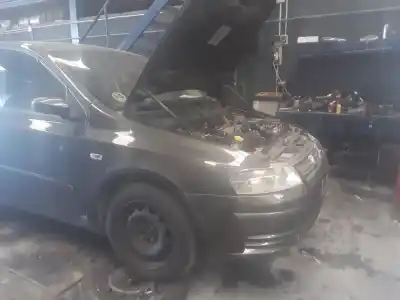 Scrapping Vehicle fiat stilo multi wagon (192_) 1.9 d multijet of the year 2001 powered 