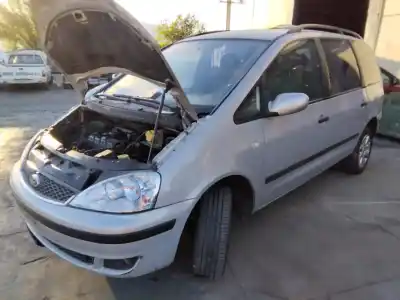 Veículo de Sucata ford galaxy (vy) ambiente do ano 2001 alimentado 