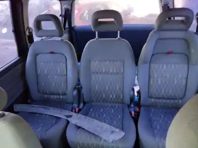 Veículo de Sucata ford galaxy (vy) ambiente do ano 2001 alimentado 