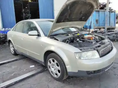 Veículo de Sucata audi a4 berlina (8e) 1.9 tdi (96kw) do ano 2001 alimentado 