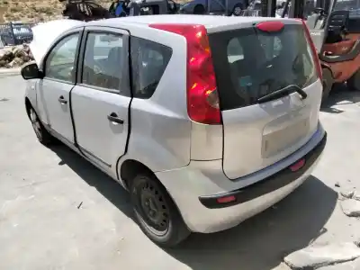 Veículo de Sucata nissan note (e11e) acenta do ano 2001 alimentado 