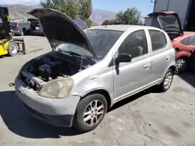 Здавання транспортного засобу toyota yaris (ncp1/nlp1/scp1) 1.0 linea luna року 2001 потужний 