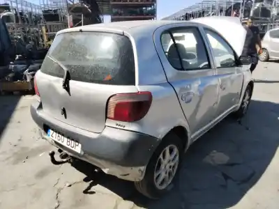 Здавання транспортного засобу toyota yaris (ncp1/nlp1/scp1) 1.0 linea luna року 2001 потужний 
