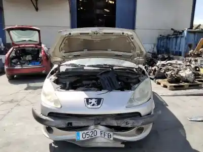 Veículo de Sucata peugeot 1007 sport do ano 2001 alimentado kfv