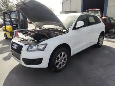 Veículo de Sucata audi q5 (8r) 2.0 tdi (125kw) do ano 2001 alimentado 