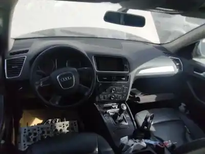 Veículo de Sucata audi q5 (8r) 2.0 tdi (125kw) do ano 2001 alimentado 