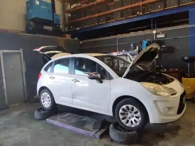 Veículo de Sucata citroen c3 collection do ano 2001 alimentado 8hp