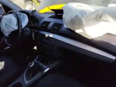 Veículo de Sucata bmw serie 1 berlina (e81/e87) 118d do ano 2001 alimentado n47d20c