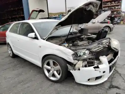 Scrapping Vehicle AUDI A3 (8P)  of the year 2001 powered CAX