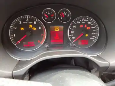 Veículo de Sucata audi a3 (8p) 1.4 tfsi ambiente do ano 2001 alimentado cax