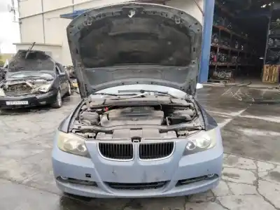 Veículo de Sucata bmw serie 3 berlina (e90) 318d do ano 2001 alimentado 