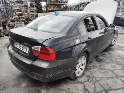 Veículo de Sucata bmw serie 3 berlina (e90) 318d do ano 2001 alimentado 