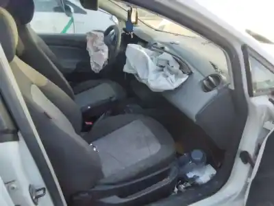 Veículo de Sucata seat ibiza (6j5) stylance / style do ano 2001 alimentado cay