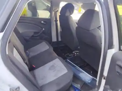 Veículo de Sucata seat ibiza (6j5) stylance / style do ano 2001 alimentado cay