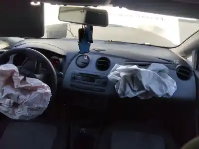 Veículo de Sucata seat ibiza (6j5) stylance / style do ano 2001 alimentado cay