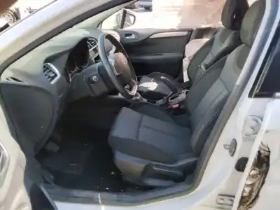 Veicolo di demolizione citroen c4 lim. business dell'anno 2001 alimentato 9hp