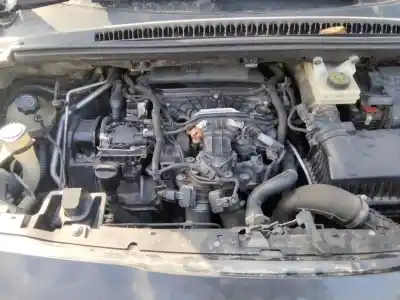 Veículo de Sucata peugeot 5008 premium do ano 2001 alimentado rhe