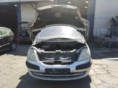 Здавання транспортного засобу citroen c8 2.0 hdi x року 2001 потужний 