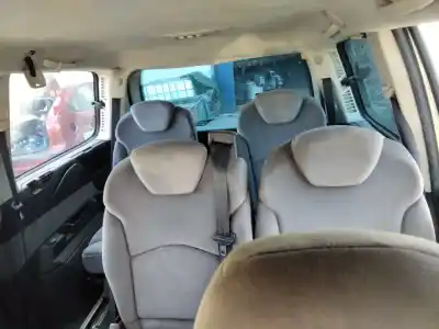Здавання транспортного засобу citroen c8 2.0 hdi x року 2001 потужний 