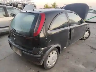 Здавання транспортного засобу opel corsa c (x01) 1.0 (f08, f68) року 2001 потужний 