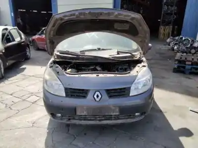 Scrapping Vehicle renault scenic ii pack authentique 110 cv / 81 kw of the year 2001 powered 