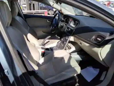 Scrapping Vehicle volvo v40 basis of the year 2001 powered 