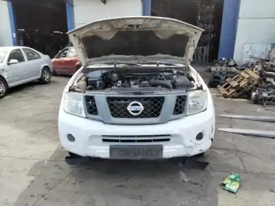 Veículo de Sucata nissan navara pick-up (d40m) doble cab fe 4x4 do ano 2001 alimentado 