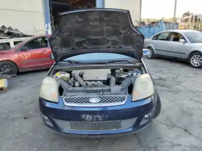 Veículo de Sucata ford fiesta (cbk) ambiente do ano 2001 alimentado 