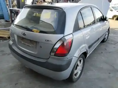 Scrapping Vehicle kia rio 1.5 crdi ex2 of the year 2001 powered 