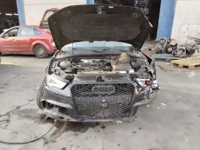 Veicolo di demolizione audi a3 sportback (8va) ambiente dell'anno 2001 alimentato crb