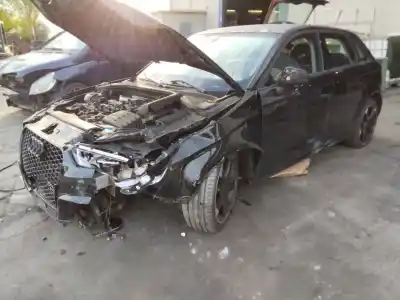 Veicolo di demolizione audi a3 sportback (8va) ambiente dell'anno 2001 alimentato crb