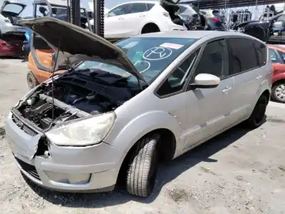 Veículo de Sucata ford s-max (ca1) limited edition do ano 2001 alimentado 