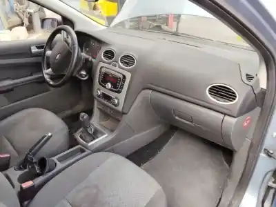 Veículo de Sucata ford focus berlina (cap) ambiente (d) do ano 2001 alimentado shda