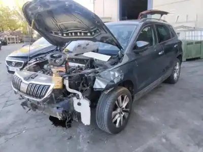 Veículo de Sucata skoda karoq (nu) ambition do ano 2001 alimentado dad