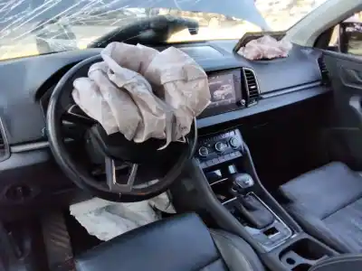 Veículo de Sucata skoda karoq (nu) ambition do ano 2001 alimentado dad