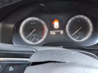 Veículo de Sucata skoda karoq (nu) ambition do ano 2001 alimentado dad