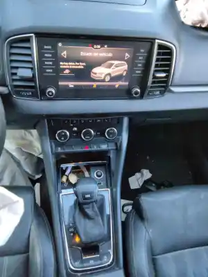 Veículo de Sucata skoda karoq (nu) ambition do ano 2001 alimentado dad