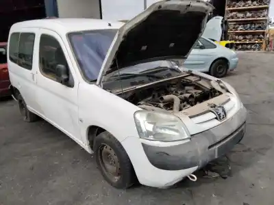 Veículo de Sucata peugeot partner (s2) combi plus do ano 2001 alimentado 