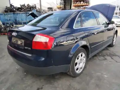 Veicolo di demolizione audi a4 berlina (8e) 1.9 tdi (96kw) dell'anno 2001 alimentato 