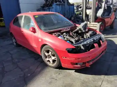 Здавання транспортного засобу seat leon (1m1) 1.9 tdi року 2001 потужний 0