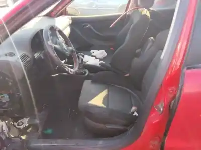 Здавання транспортного засобу seat leon (1m1) 1.9 tdi року 2001 потужний 0